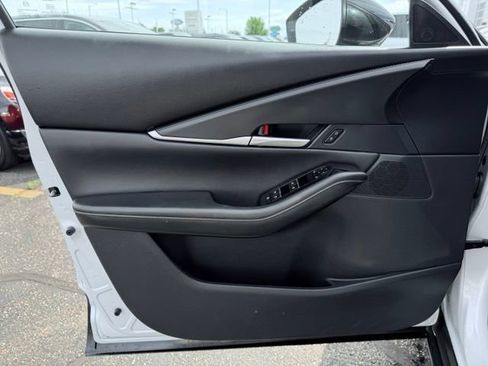Used 2024 MAZDA CX-30 AWD 2.5 S w/ Select Sport Pkg image 12