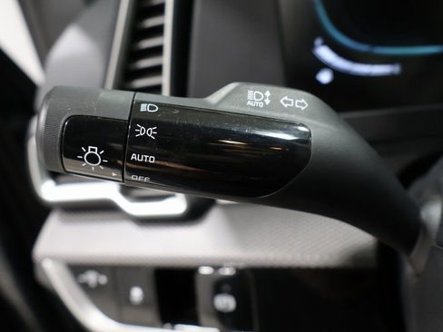 Used 2024 Kia Sportage LX image 37