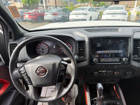 Used 2024 Nissan Frontier Pro-X RWD image 7