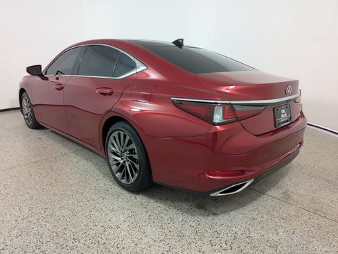 Used 2025 Lexus ES 350 Ultra Luxury FWD image 5
