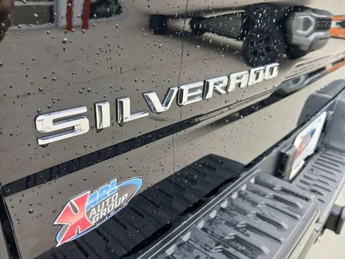 Used 2026 Chevrolet Silverado 1500 High Country w/ Technology Package AWD/4WD image 13