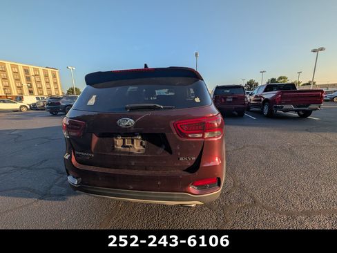 Used 2019 Kia Sorento EX FWD image 8