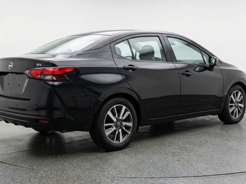 Used 2025 Nissan Versa SV FWD image 7