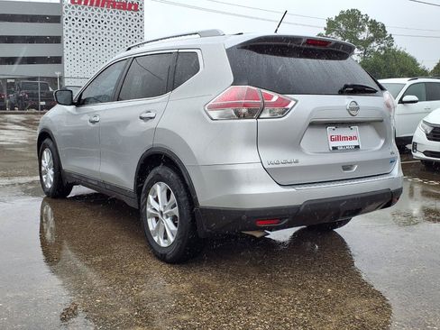 Used 2014 Nissan Rogue SV FWD image 3