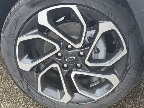 New 2026 Chevrolet Trax RS image 8