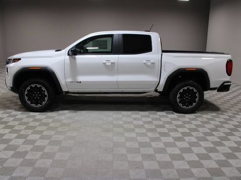 New 2026 GMC Canyon AT4 w/ Technology Plus Package AWD/4WD image 9