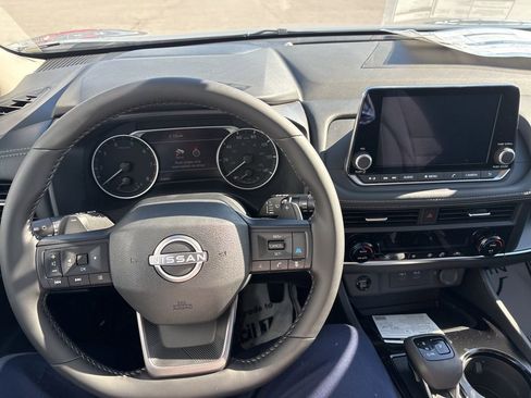 New 2026 Nissan Rogue SV image 17