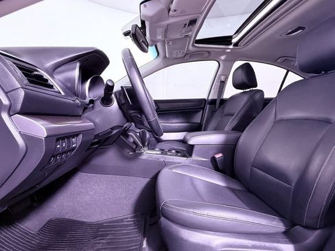 Used 2016 Subaru Legacy 3.6R Limited AWD/4WD image 20