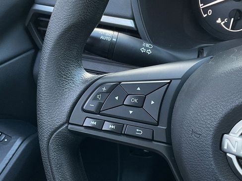 Used 2023 Nissan Altima 2.5 S image 22