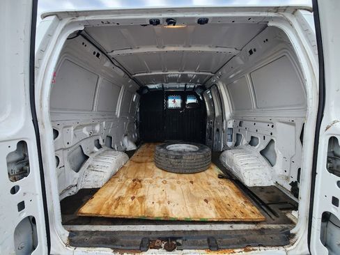 Used 2006 Ford E-350 and Econoline 350 Super Duty image 20