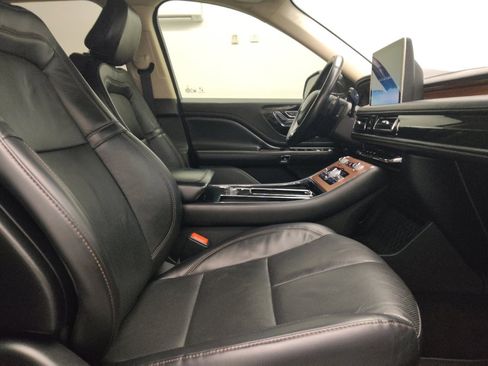 Used 2020 Lincoln Aviator Reserve w/ Equipment Group 201A image 21