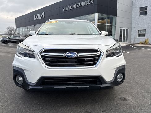 Used 2019 Subaru Outback 2.5i Touring image 9