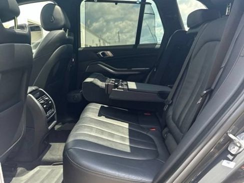 Used 2021 BMW X5 xDrive40i AWD/4WD image 51