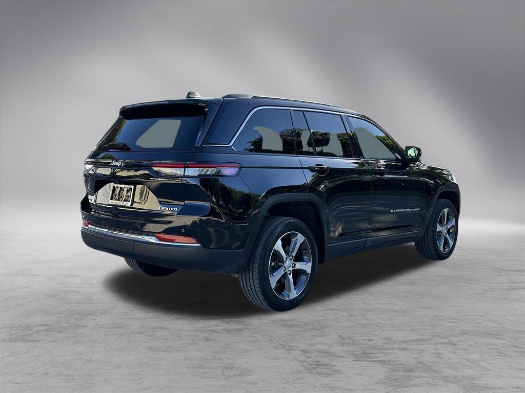 Certified 2025 Jeep Grand Cherokee Limited RWD image 5