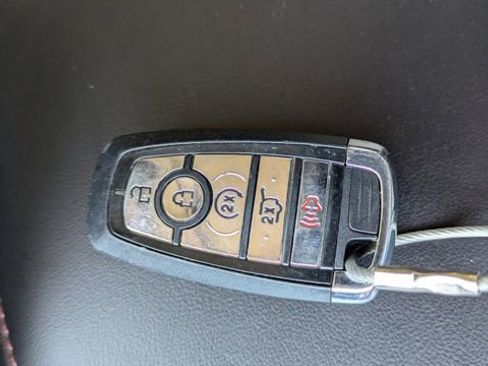 Used 2023 Lincoln Aviator Reserve RWD image 32