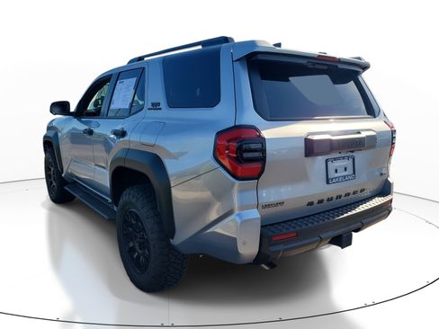 Used 2026 Toyota 4Runner TRD Off-Road Premium AWD/4WD image 6