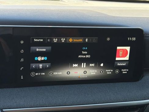 Certified 2025 Nissan Kicks SV image 13