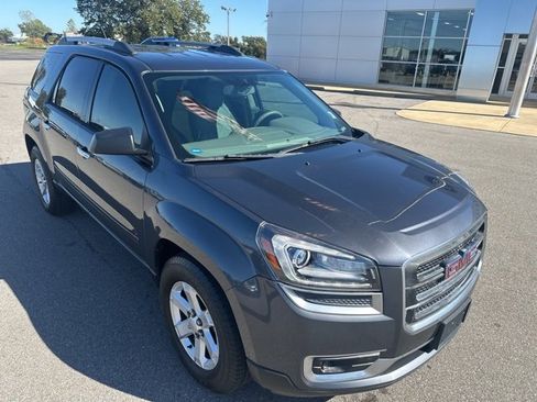 Used 2014 GMC Acadia SLE image 6