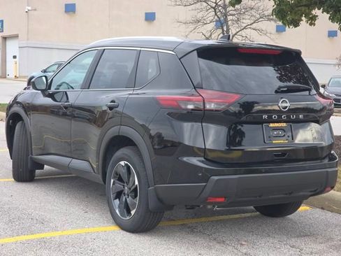 New 2026 Nissan Rogue SV w/ SV Premium Package image 21