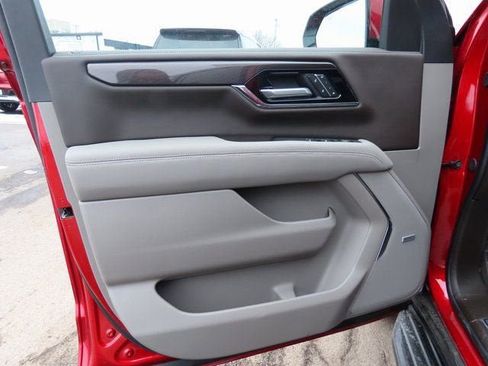 New 2026 GMC Yukon XL Elevation w/ Elevation Premium Package AWD/4WD image 25