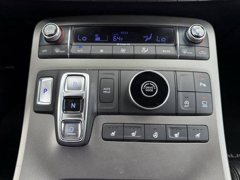 Used 2022 Hyundai Palisade Limited FWD image 23