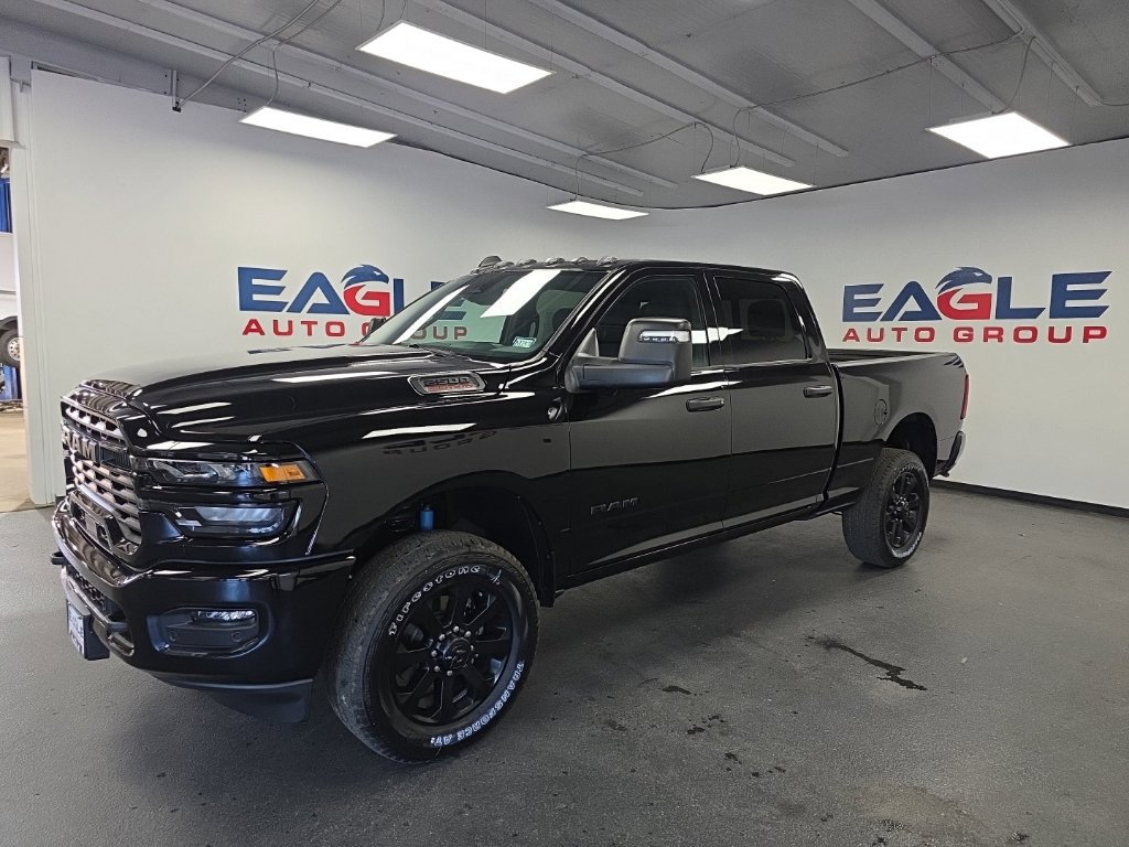 New 2026 RAM 2500 Big Horn AWD/4WD image 6