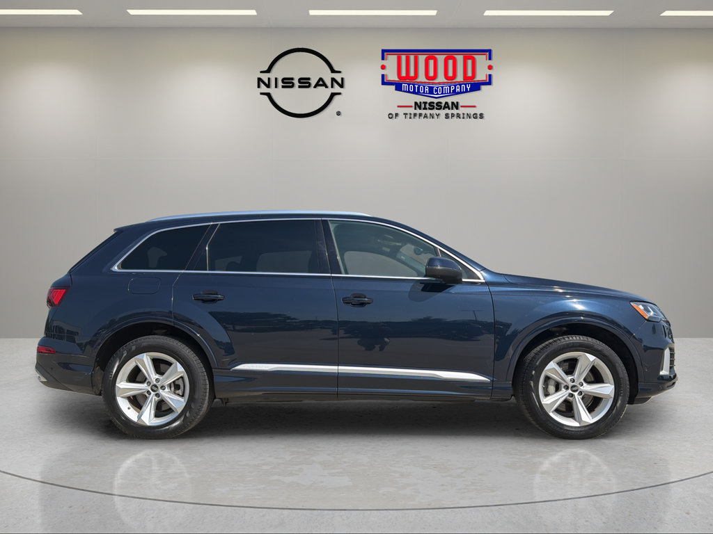 Used 2023 Audi Q7 2.0T Premium w/ Convenience Package AWD/4WD image 2