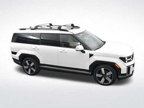 Used 2025 Hyundai Santa Fe Limited image 27
