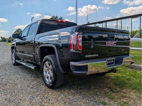 Used 2016 GMC Sierra 1500 SLT w/ SLT Preferred Package AWD/4WD image 8
