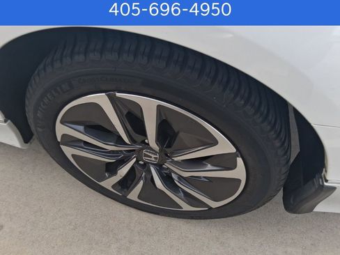 Used 2020 Honda Accord Touring image 14