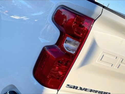 New 2025 Chevrolet Silverado 1500 LT image 26