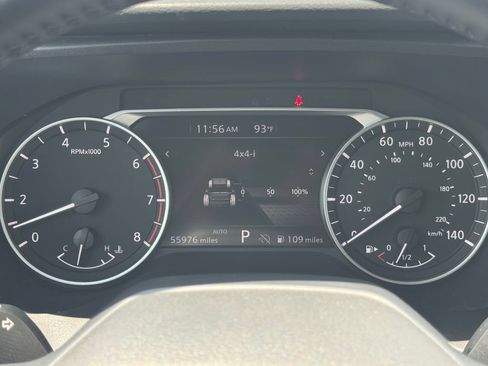 Used 2025 Nissan Rogue SV AWD/4WD image 24