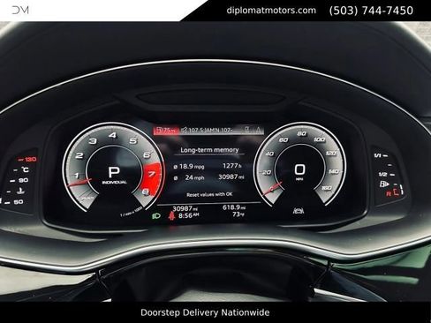 Used 2021 Audi Q8 Prestige AWD/4WD image 37