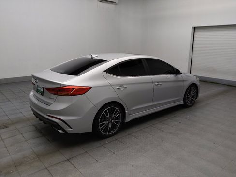 Used 2018 Hyundai Elantra Sport w/ Sport Premium Package 03 FWD image 10
