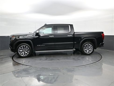 Used 2025 GMC Sierra 1500 Denali w/ Denali Reserve Package image 8