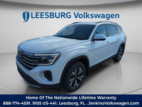 New 2026 Volkswagen Atlas SE image 14