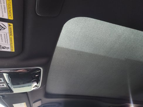 Certified 2026 Land Rover Range Rover Velar Dynamic SE image 25