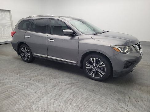 Used 2017 Nissan Pathfinder Platinum w/ Cargo Package image 11