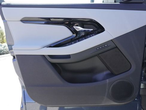 New 2026 Land Rover Range Rover Evoque S image 17