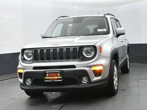 Used 2021 Jeep Renegade Latitude w/ Convenience Group AWD/4WD image 1