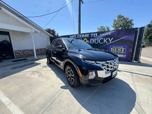 Used 2022 Hyundai Santa Cruz SEL w/ Activity Package FWD image 3