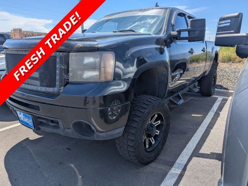 Used 2010 GMC Sierra 2500 SLT AWD/4WD image 1