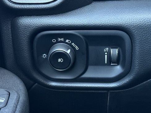 New 2025 RAM 5500 Tradesman image 29