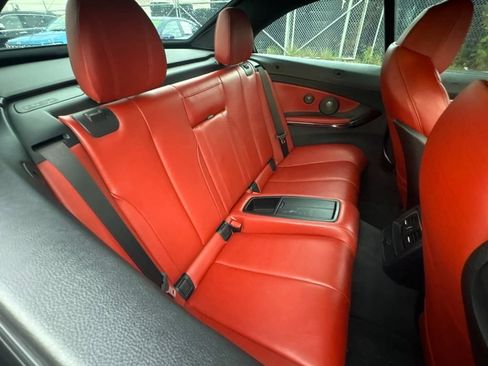 Used 2018 BMW M4 Convertible RWD image 14