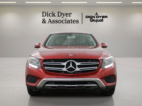Used 2019 Mercedes-Benz GLC 300 4MATIC image 7