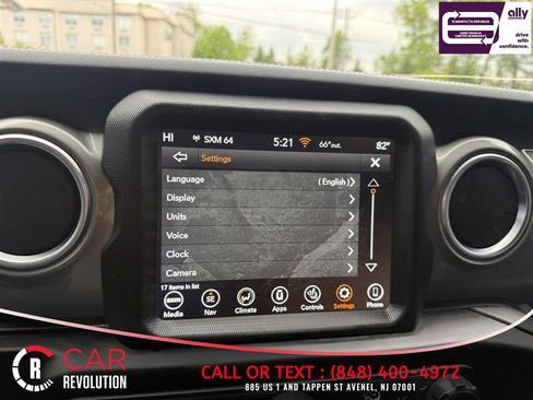 Used 2022 Jeep Gladiator Overland w/ Cold Weather Group AWD/4WD image 23