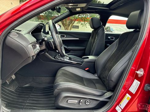 Used 2024 Acura Integra A-Spec FWD image 9