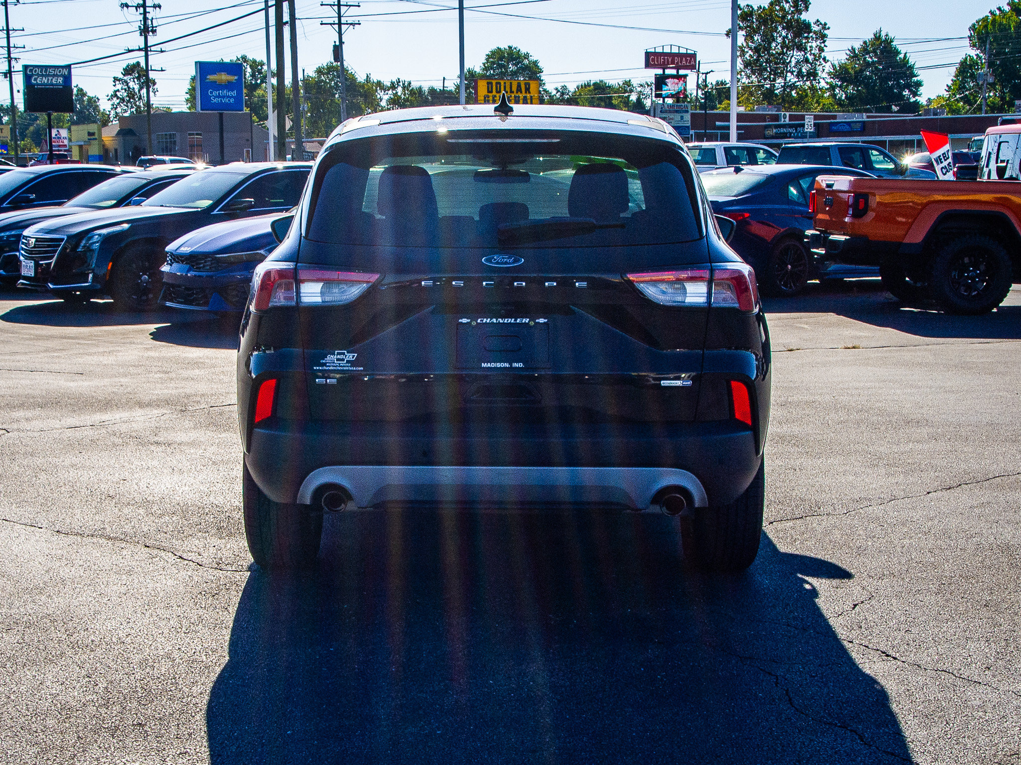 Used 2020 Ford Escape SE AWD/4WD image 6