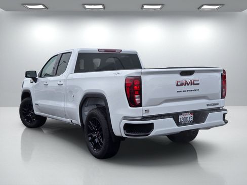 Used 2025 GMC Sierra 1500 Elevation image 6