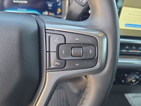 Used 2024 Chevrolet Silverado 1500 LT image 21